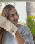 Strainia Silk Care Mitten (100% Japanese Silk)