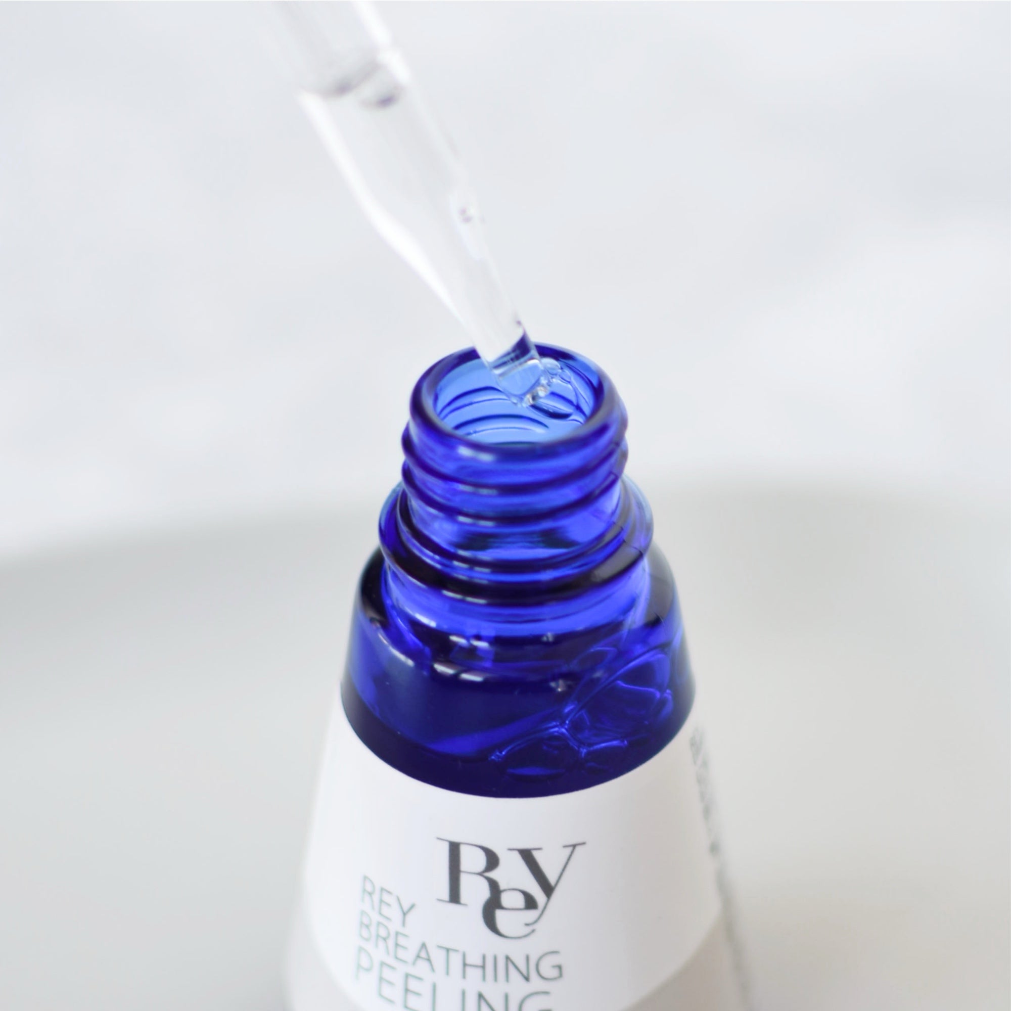 Rey Breathing Peeling Serum