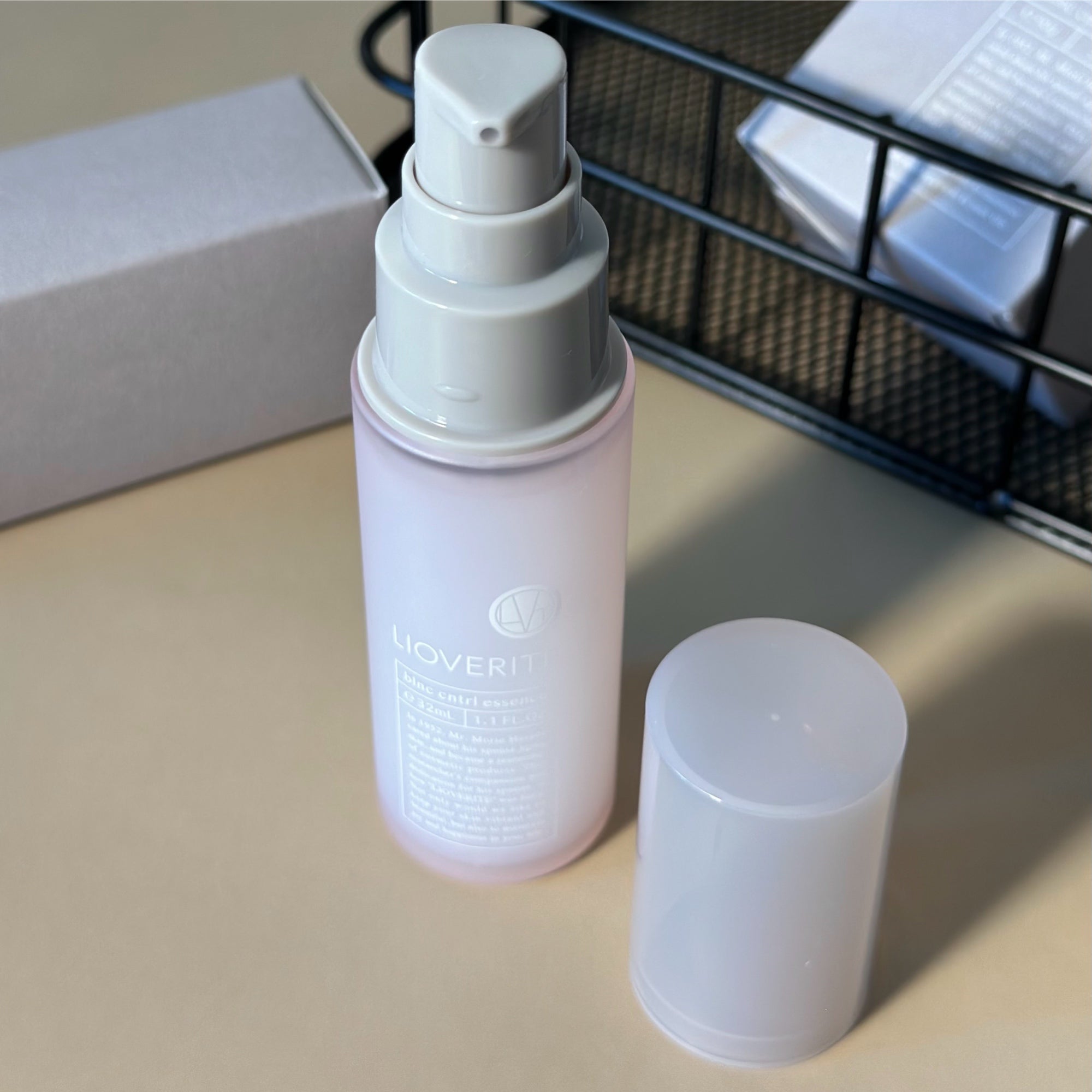 LIOVERITE Balance Control Essence