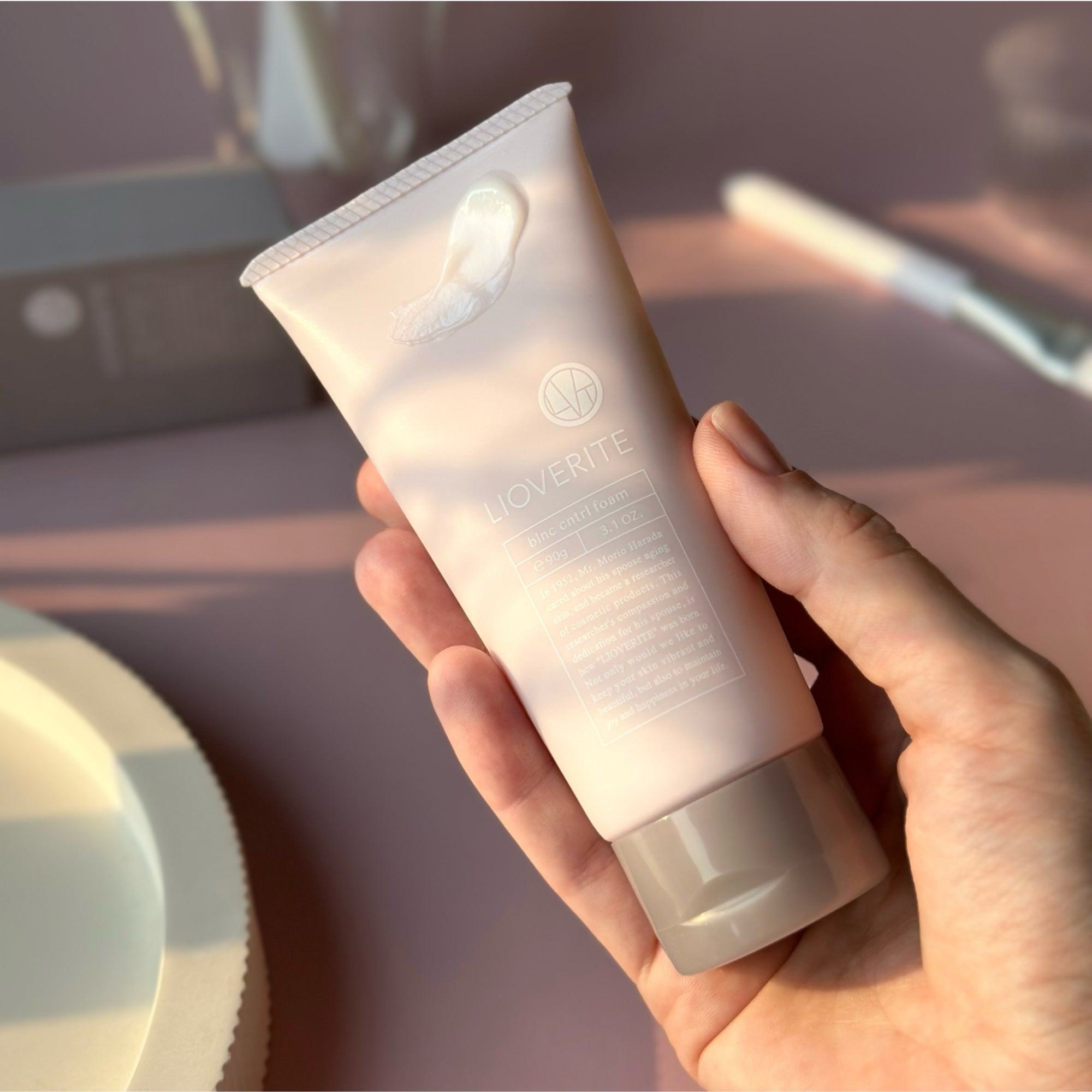 LIOVERITE Balance Control Foam