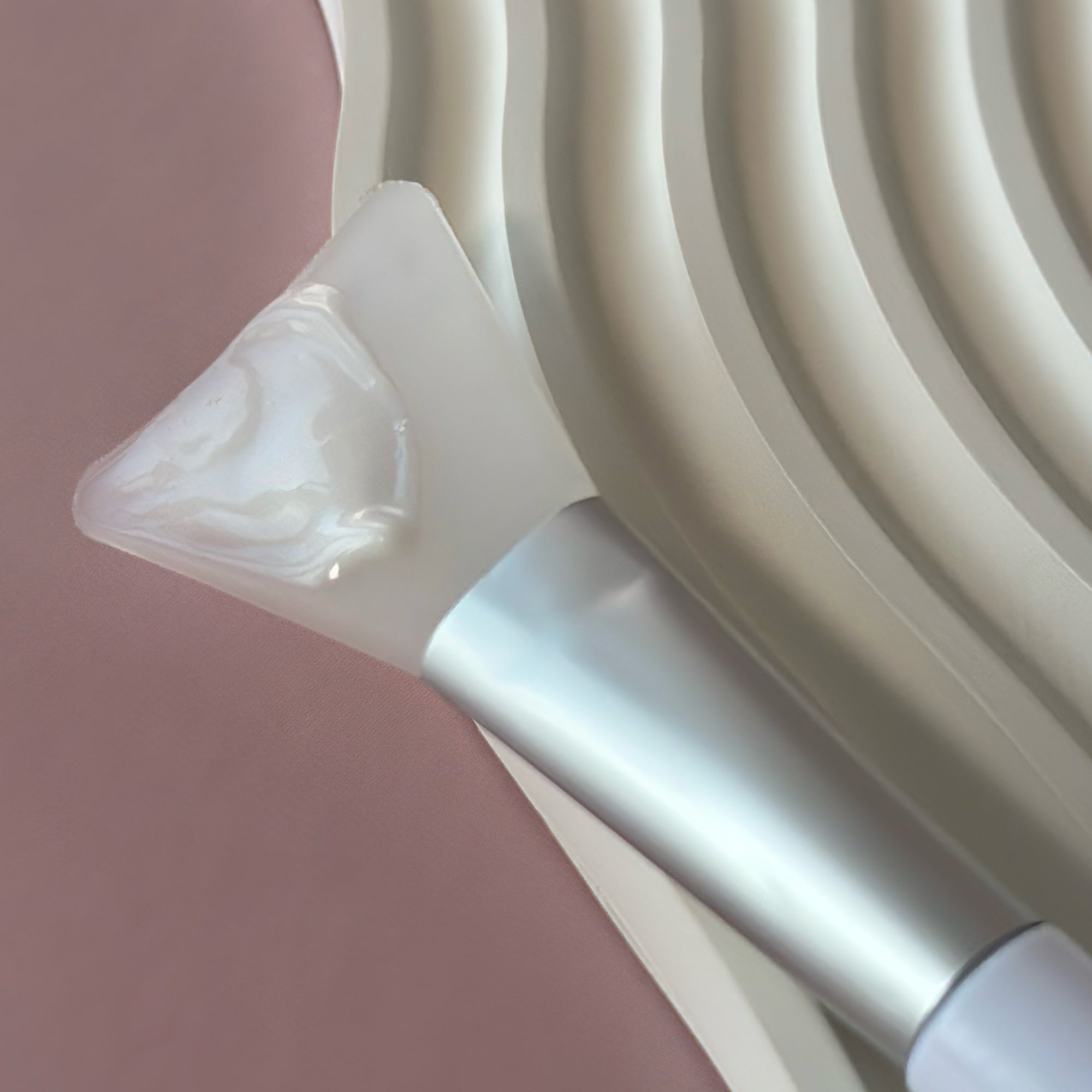 LIOVERITE Total Skin Milk Plow