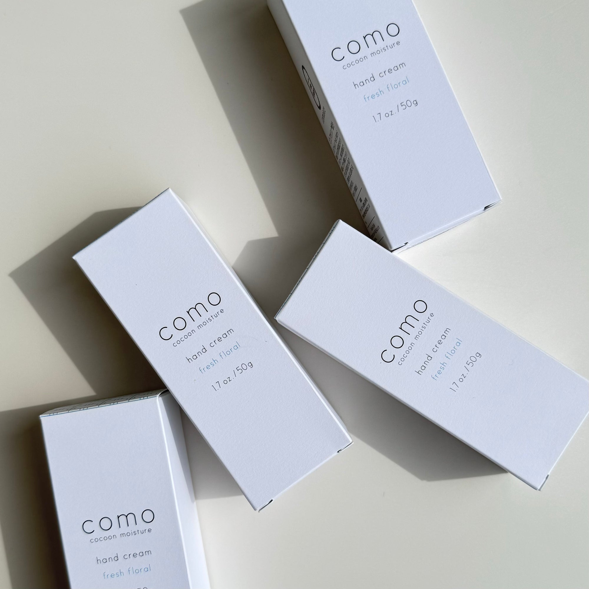 COMOACE Cocoon Moisture Hand Cream